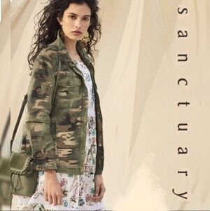 Sanctuary Clothing Tan Camo 2 Pocket Shacket XL